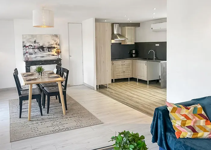 Sejour Lumineux Et Cosy Au Pied Du Cher