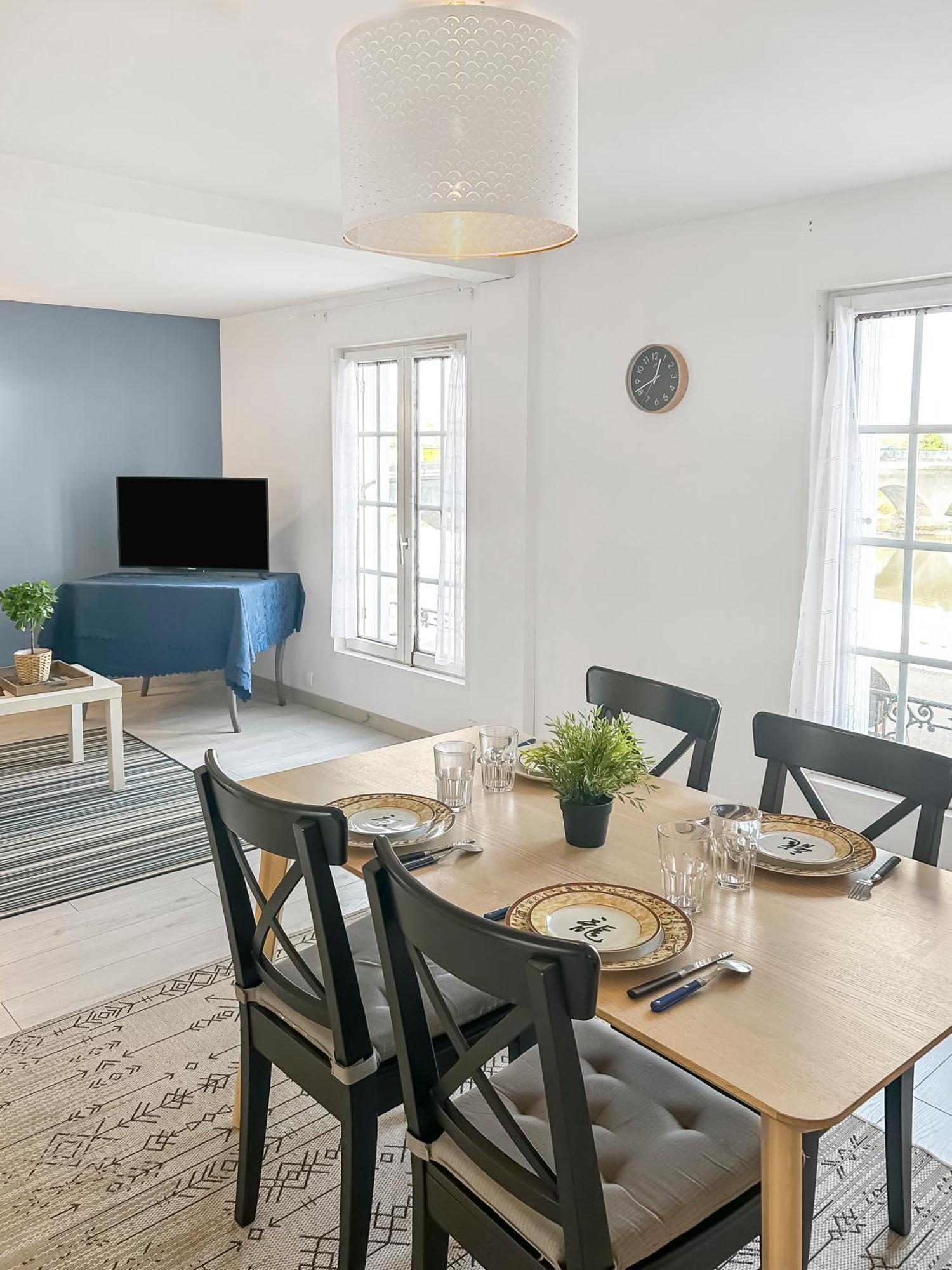 Sejour Lumineux Et Cosy Au Pied Du Cher Appartement